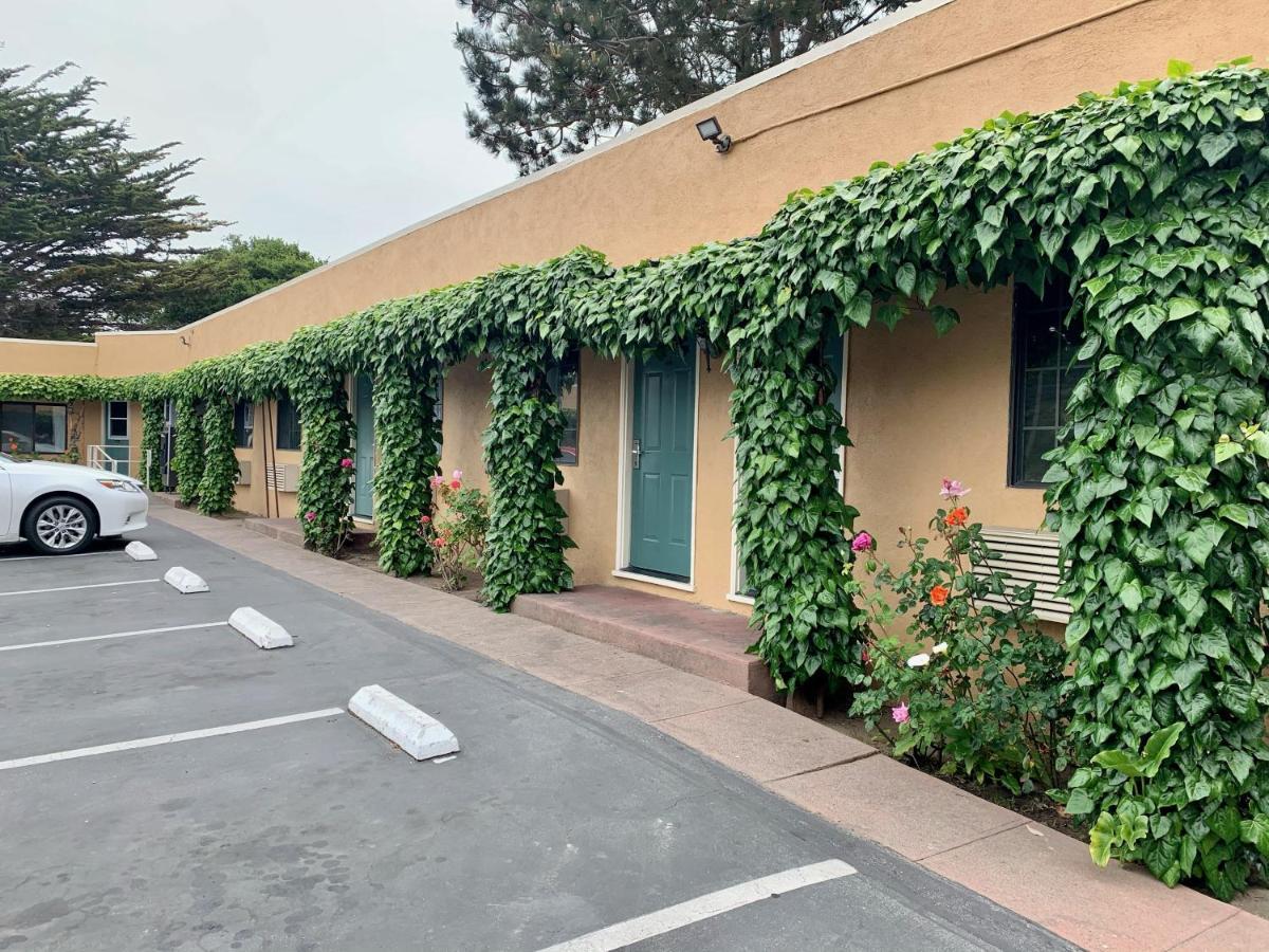 Monterey Oceanside Inn Buitenkant foto